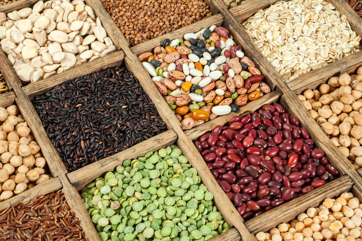 草莓季来一杯草莓香草牛奶,当草莓遇见了牛奶