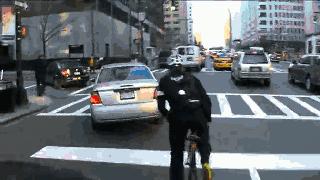 虽然她是在鄙视，不过我突然有了个大胆的想法