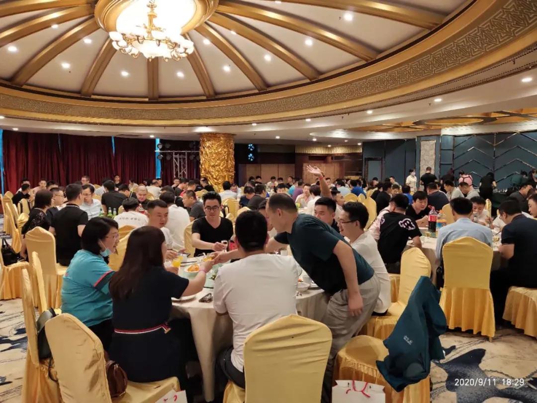 乘风破浪,携手同行2020全国商业IT服务转型巡回会再创新高