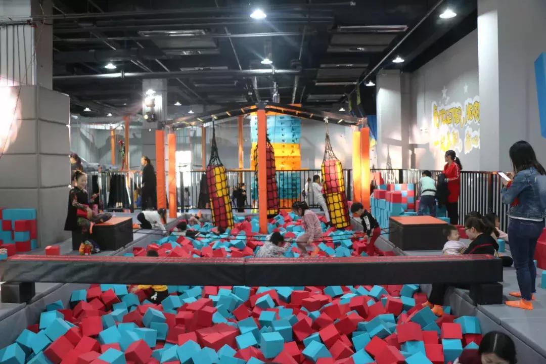 嗨马乐动潮流运动馆,嗨马乐动室内运动嘉年华