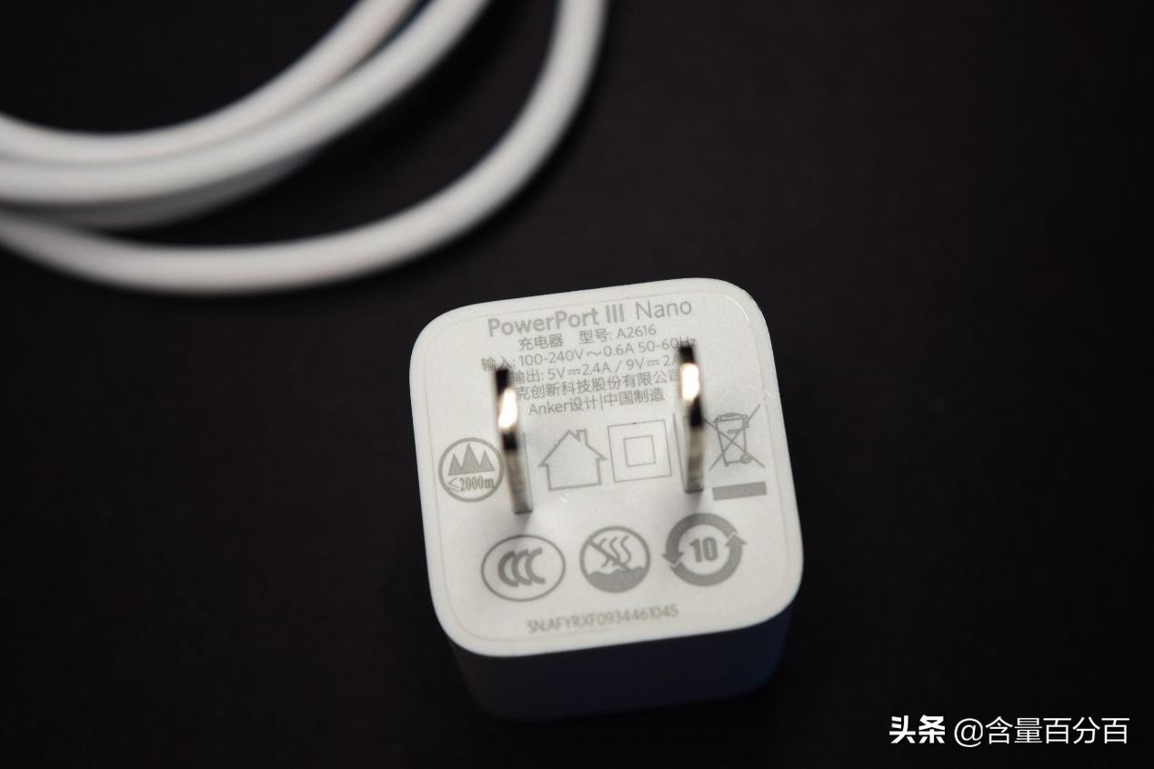 ankernanousb-c充电器,ankerpd充电头18w评测
