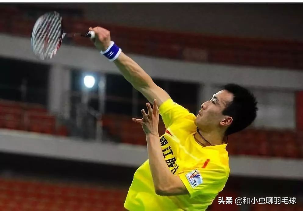 羽毛球假动作适用的球拍,羽毛球假动作真有用吗