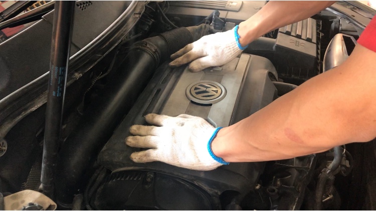 大众迈腾烧机油是什么原因,大众迈腾烧机油最佳解决方法