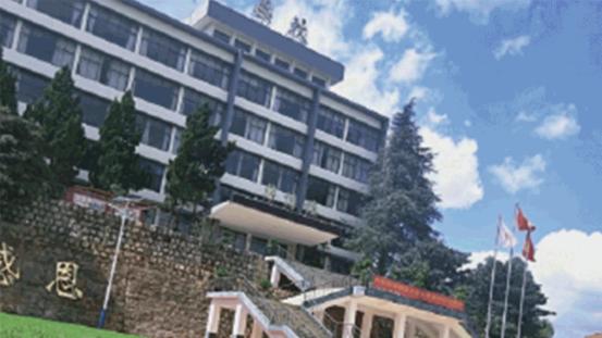 云南华软学校是公办还是民办,云南华软学校