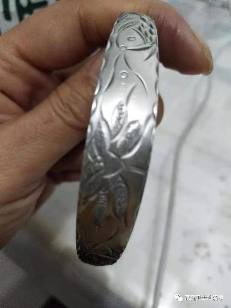 艳兰牌油渍净包装,艳兰牌油渍净讲解