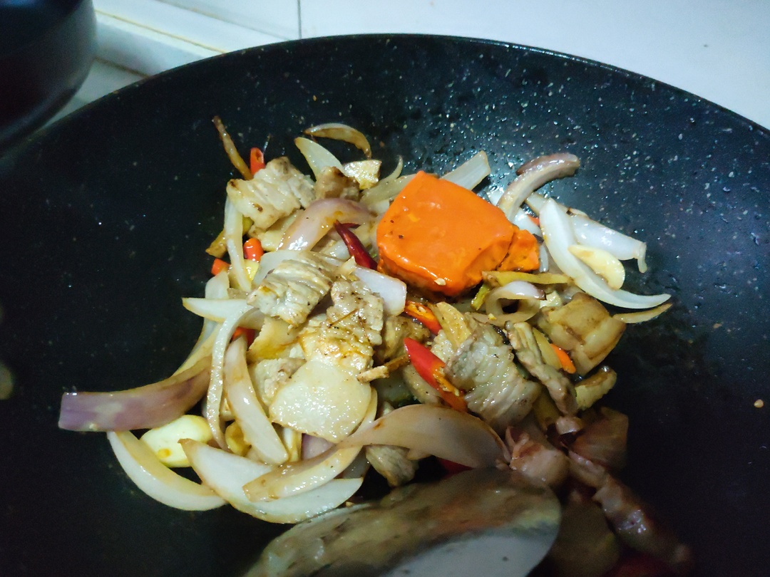 家庭版麻辣香锅简单方便麻辣过瘾,简易版麻辣香锅步骤