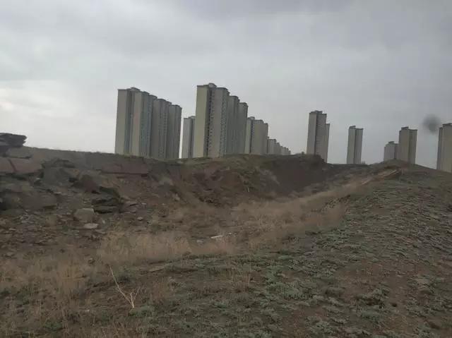 住在乌鲁木齐大山脚下的十个大型小区全在这里！有你家吗？