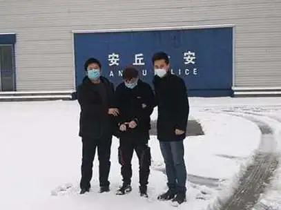 女子向大学生买口罩被骗,买口罩被骗12万报警