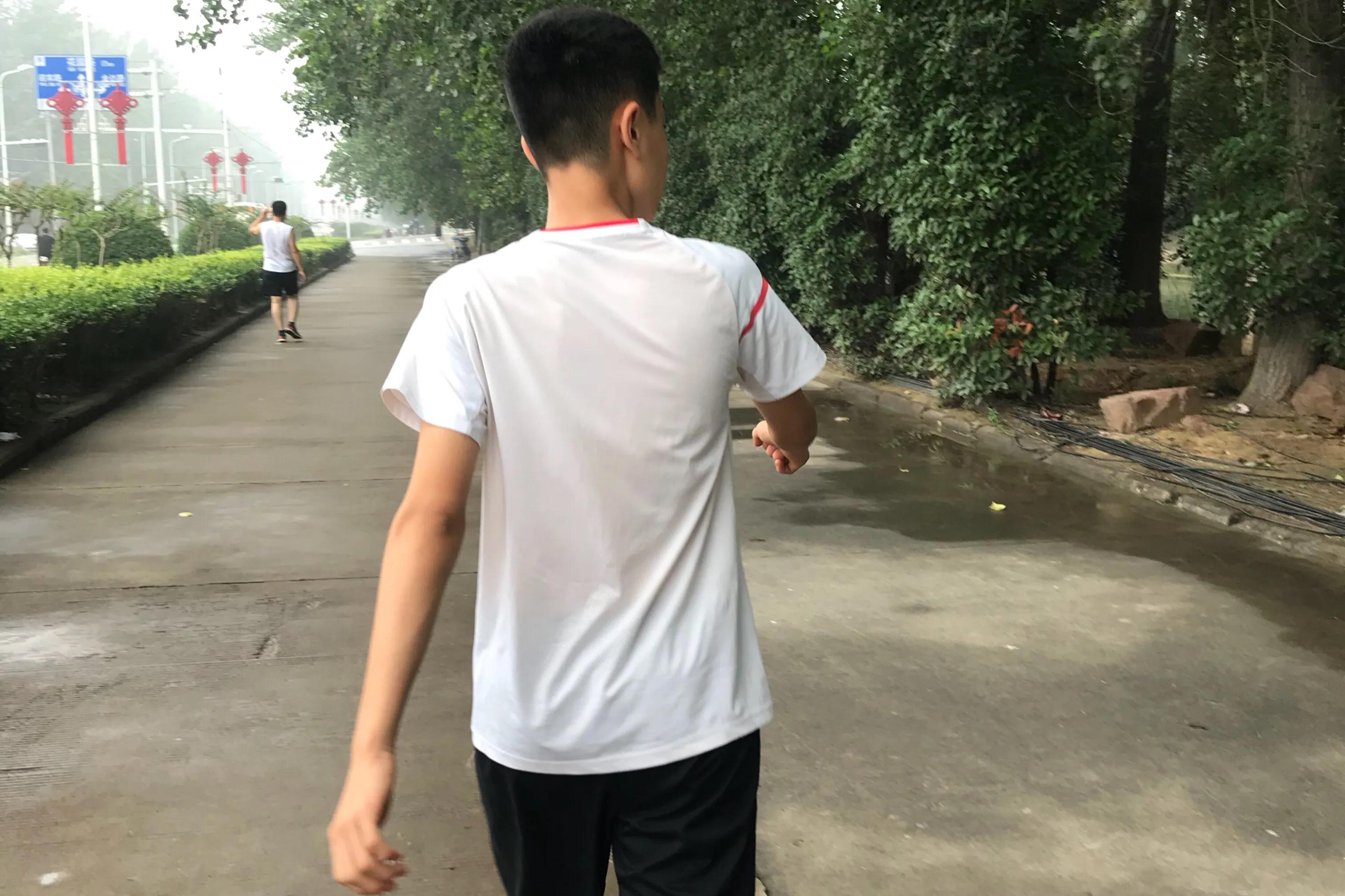 安德玛跟库里,库里选择安德玛和安德玛