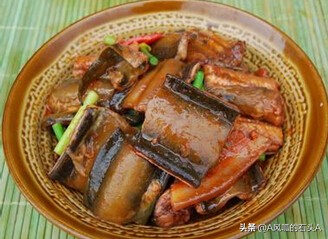 黄鳝饭补气血做法,小暑鳝鱼赛人参消暑又滋补