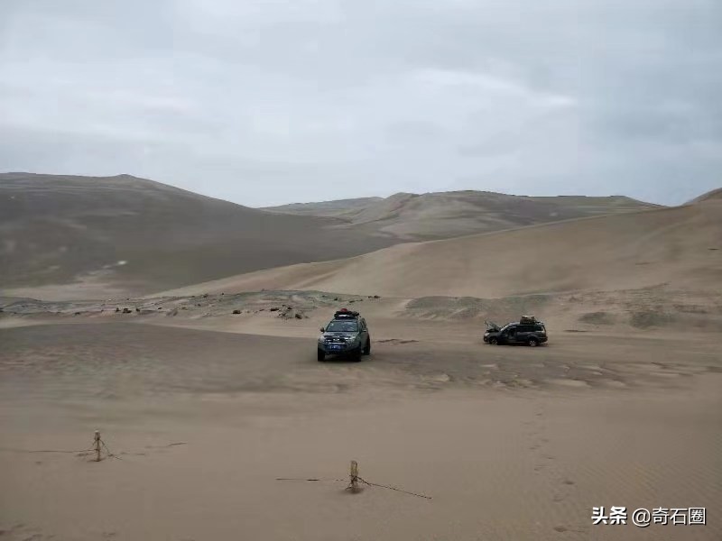 如何正确的辨别陨石寻找陨石,陨石在什么地方最容易发现