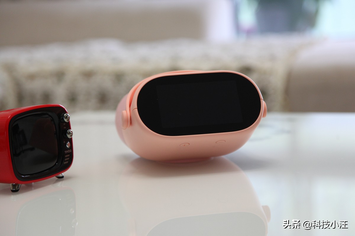 暑假让孩子玩手机不如学点东西,杜丫丫英语学习机pro版