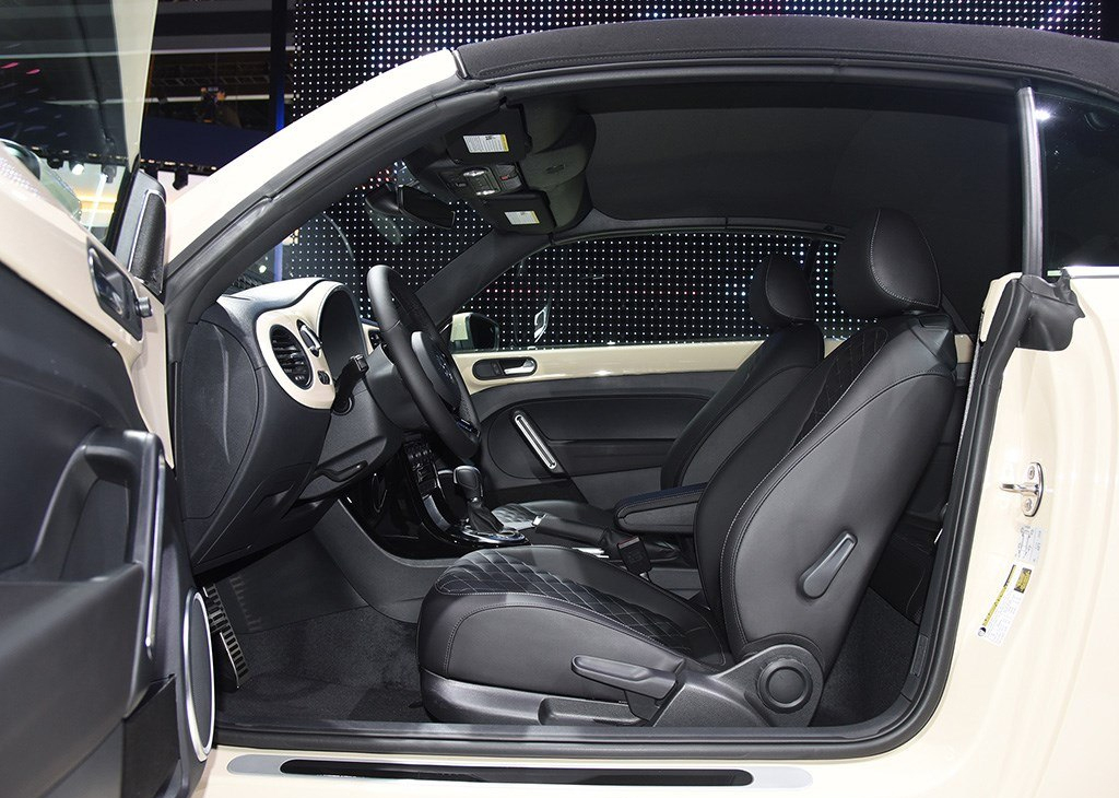 大黄蜂附体的大众即将停更，1.3吨配2.0T，这才是真正小钢炮