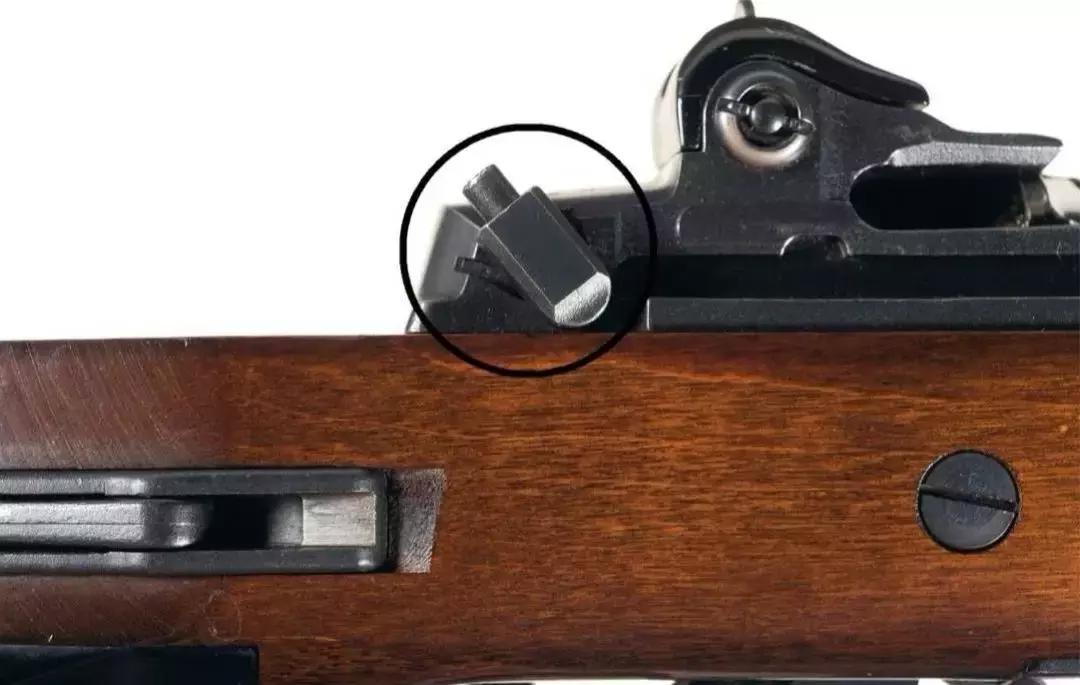 mini14伤害力是多少点,暗区mini14对比和平精英mini14