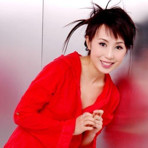 马丽首次晒娃官宣当妈了,现在的马丽是什么样的