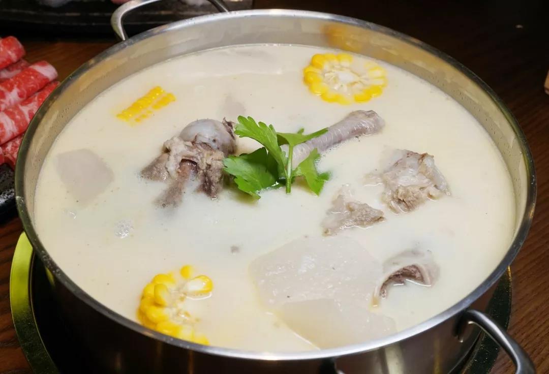 4.9折！火爆澳门22年的“星记猪骨”登陆杭州，排再长的队也要去拔草