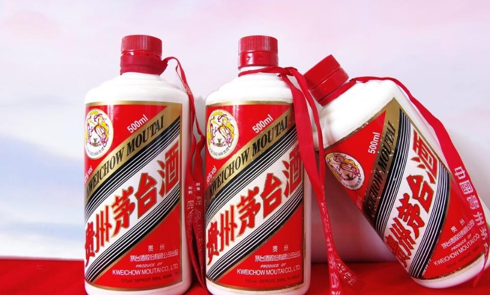 喝酒的都看看，这3大平价名酒，都是纯粮酒，全喝过算你厉害