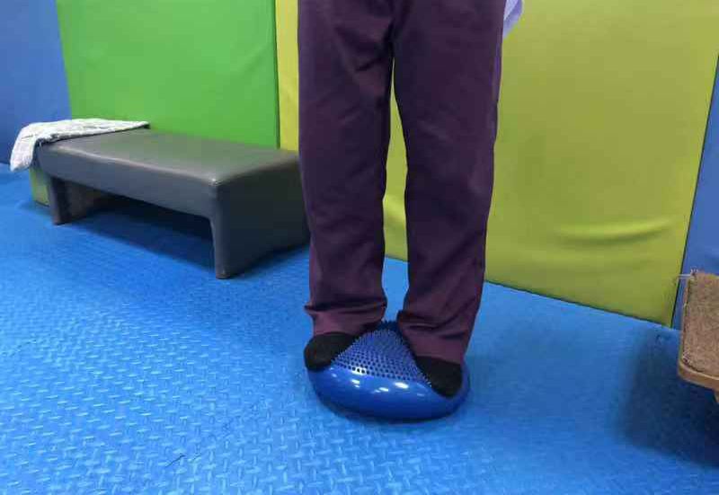 o型腿治疗好了长高了,o型腿x型腿怎么矫正健身房