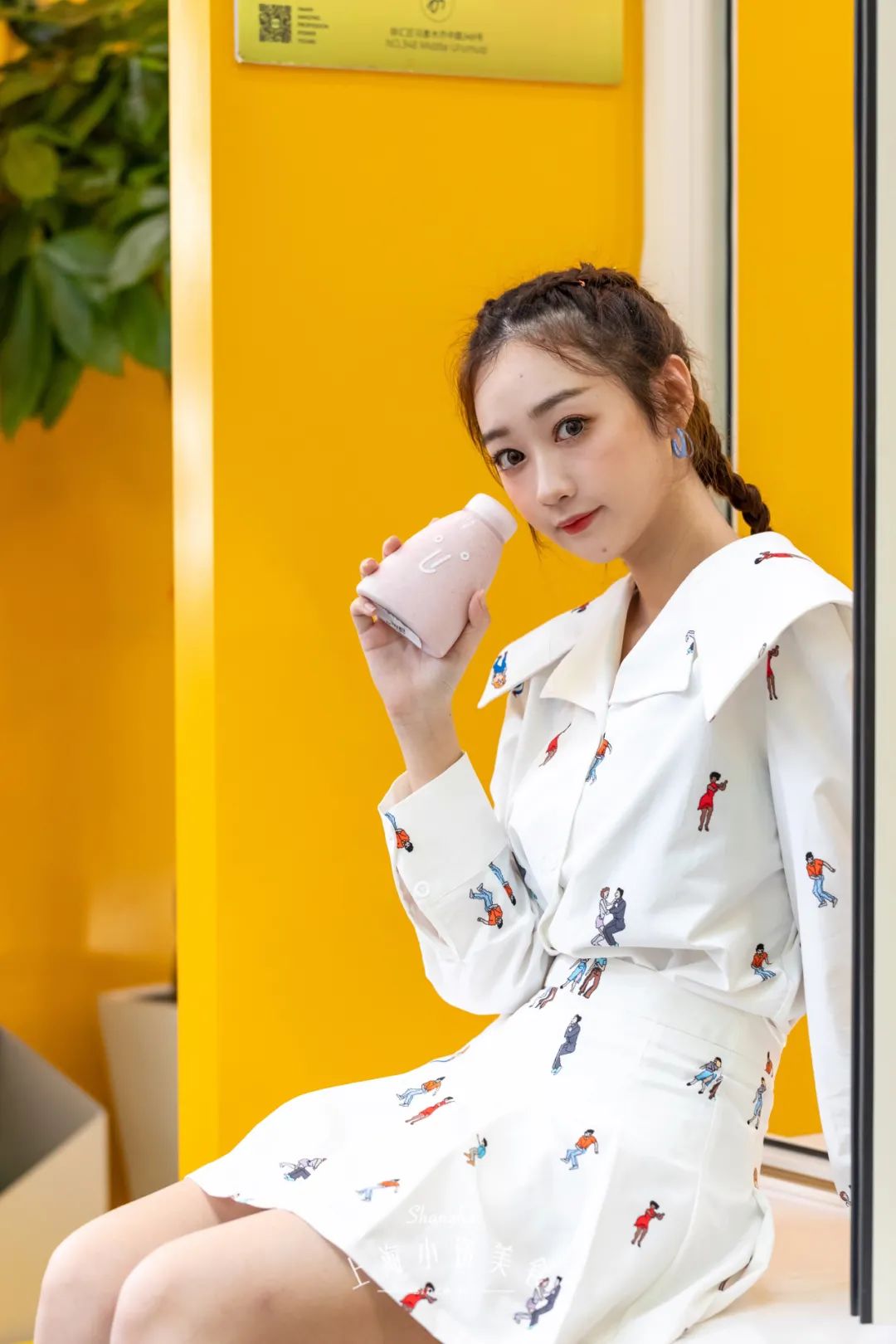 上海人有福！乌鲁木齐中路空降Ins网黄，连果汁也要私人定制