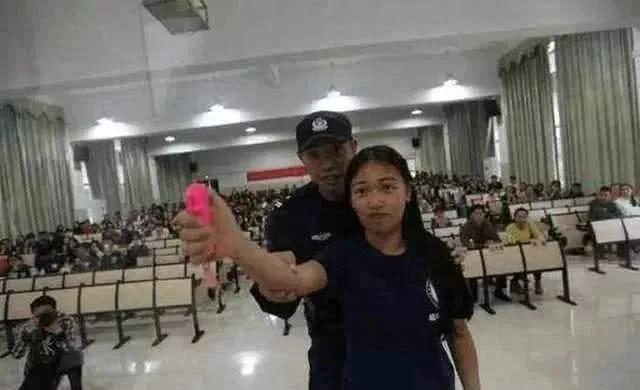 中国有什么便捷且合法的防身器具,中国合法的防身工具远程