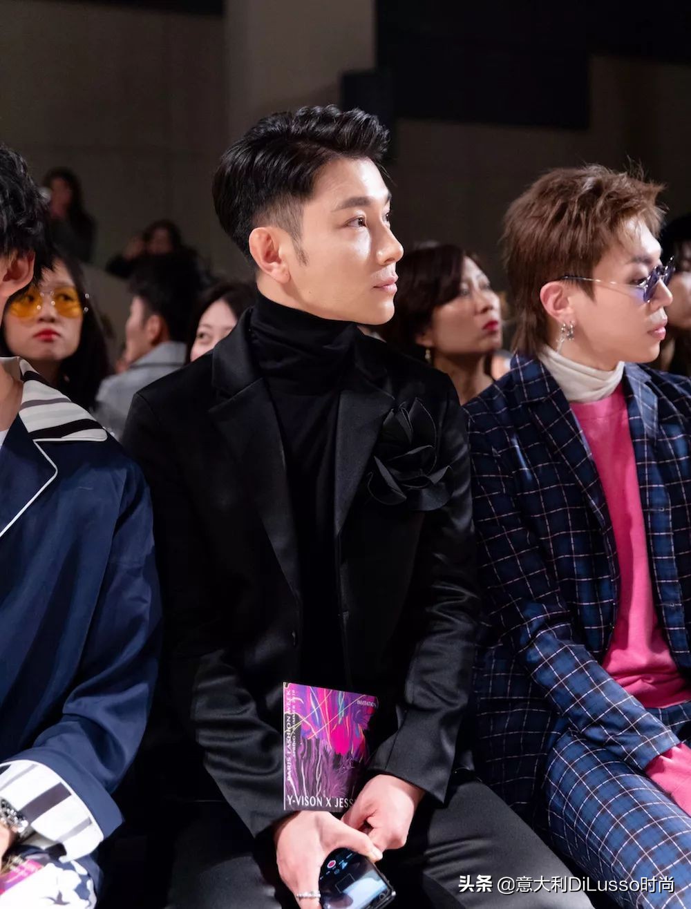 美妆博主给明星化妆,给明星化妆的美妆博主