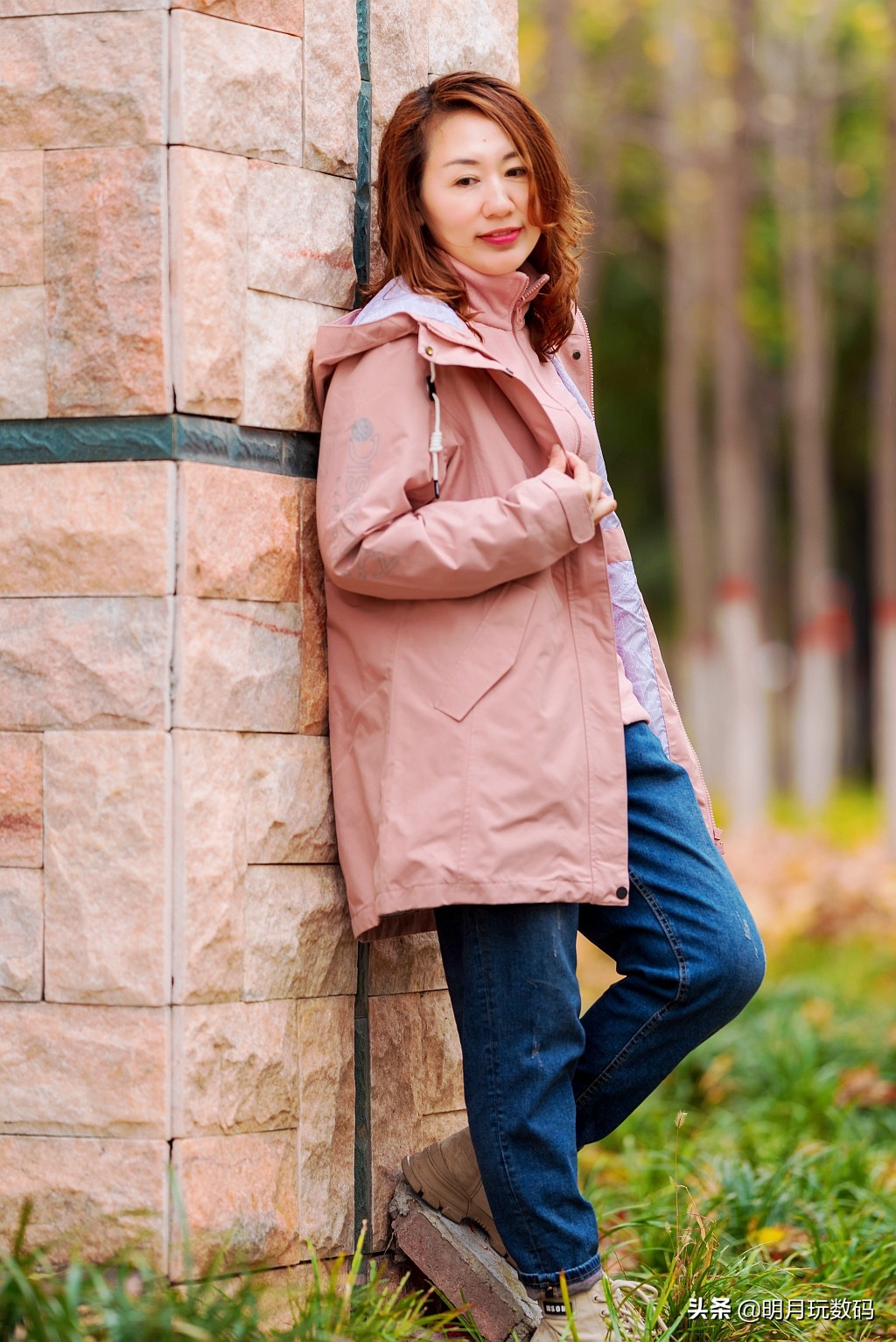 discoveryactive冲锋衣,什么牌子的冲锋衣时尚减龄好看