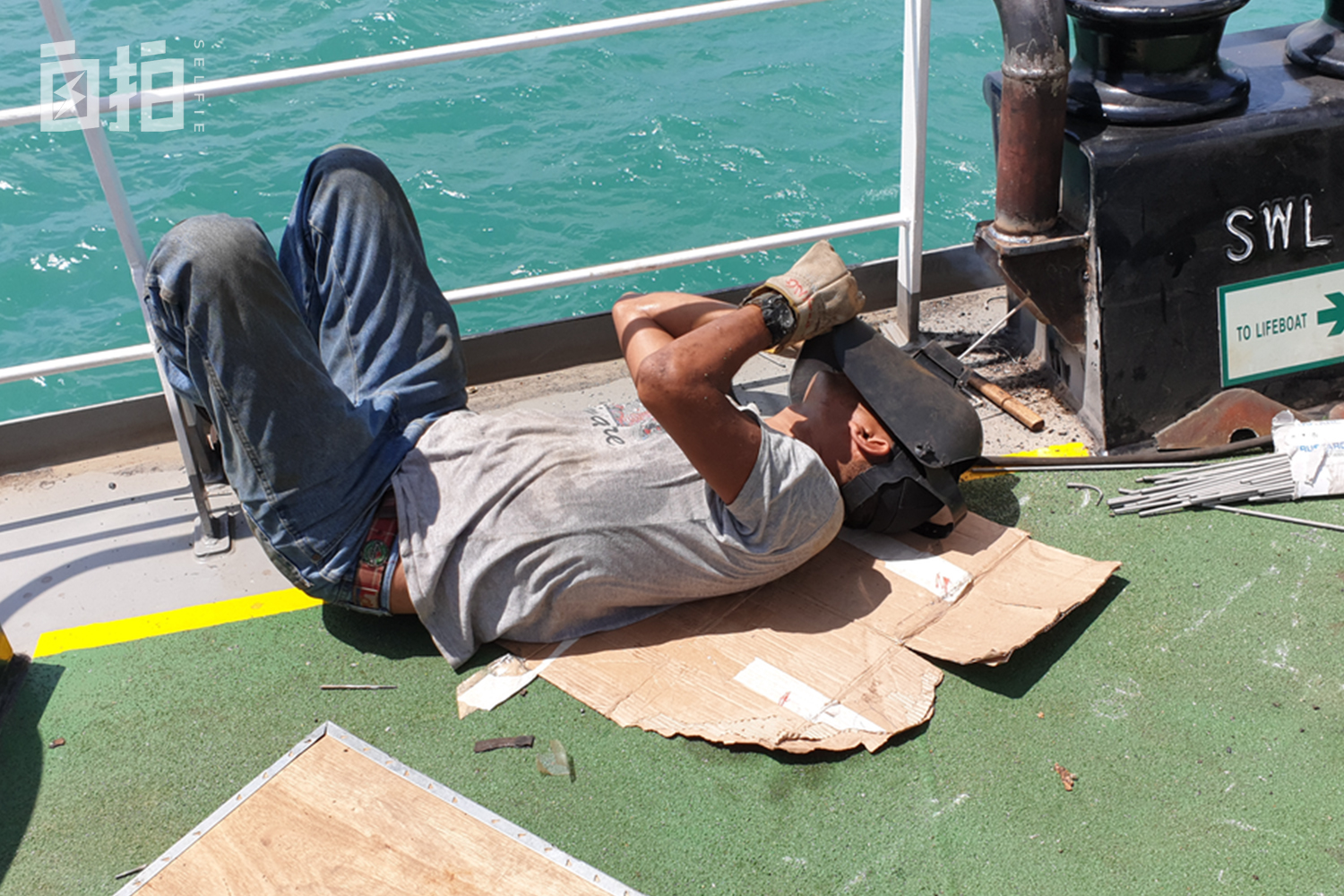 我，印度裔工人，在新加坡修船半辈子，没想到突然成了中国网红