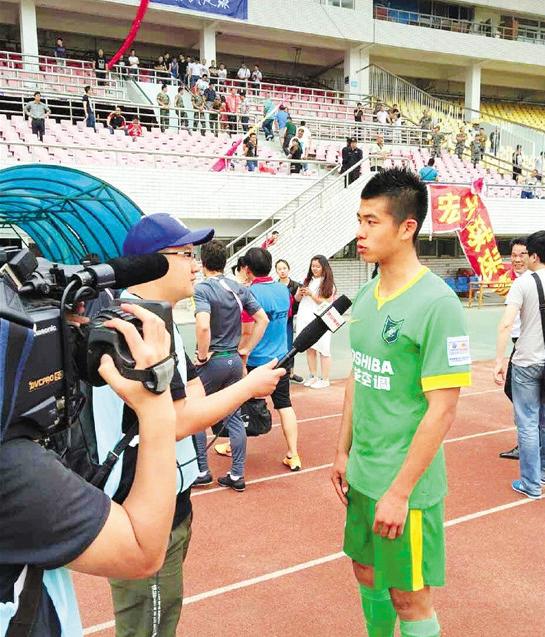 中国足球留洋人物志,中国球员张玉宁信息