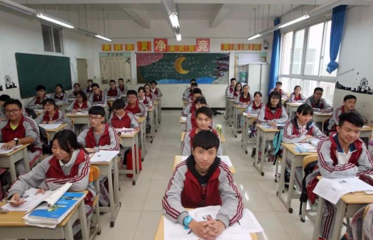 黄冈中学的崛起与没落,黄冈中学曾经的全国第一