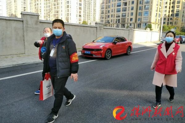 株洲：全民战“疫”，点亮春天的这一抹“志愿红”