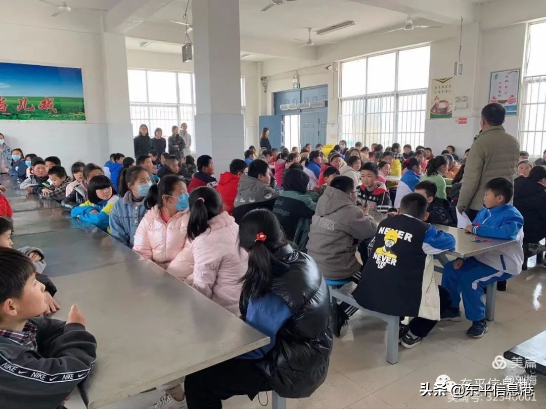 新学期开创新辉煌手抄报,新学期新希望再创新辉煌