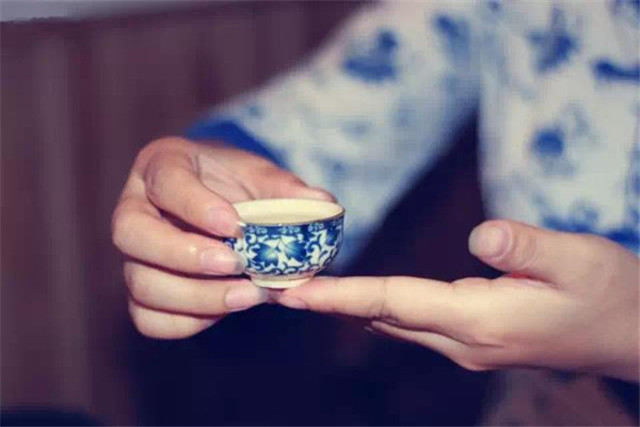 敬茶礼仪教学泡茶方法,敬茶礼仪视频教程