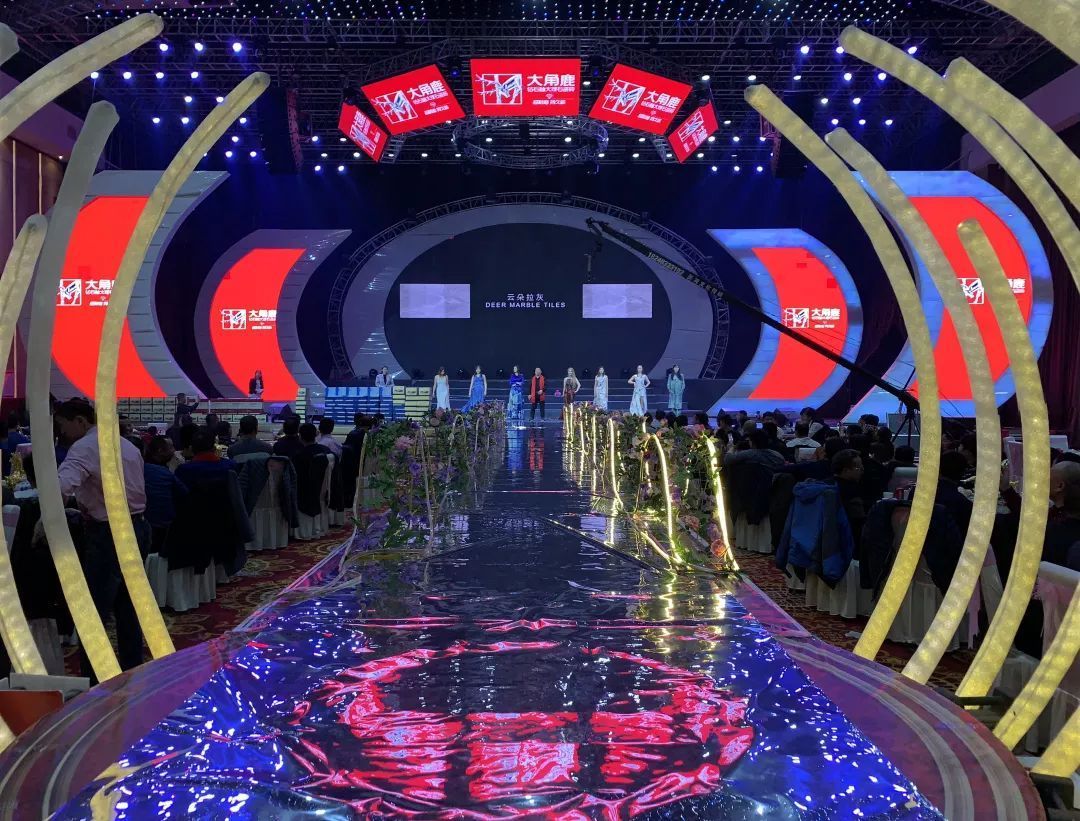 大角鹿大理石瓷砖53一片,大角鹿钻石釉大理石瓷砖