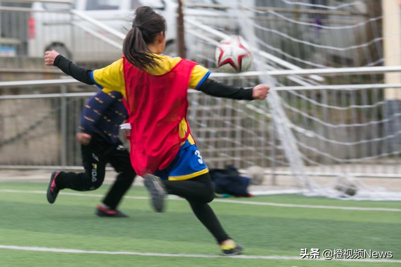 贵州全省小学足球比赛,大方一中对三中足球赛