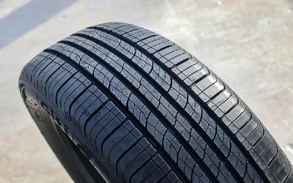 在汽修店换轮胎被坑,一般换轮胎去哪换不坑