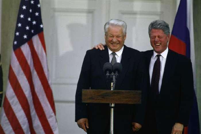 北约为啥针对俄罗斯目的是什么,北约的存在是为了对抗俄罗斯吗