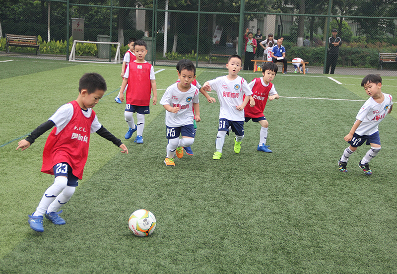 南充市中小学生足球比赛,南充奥航足球比赛直播