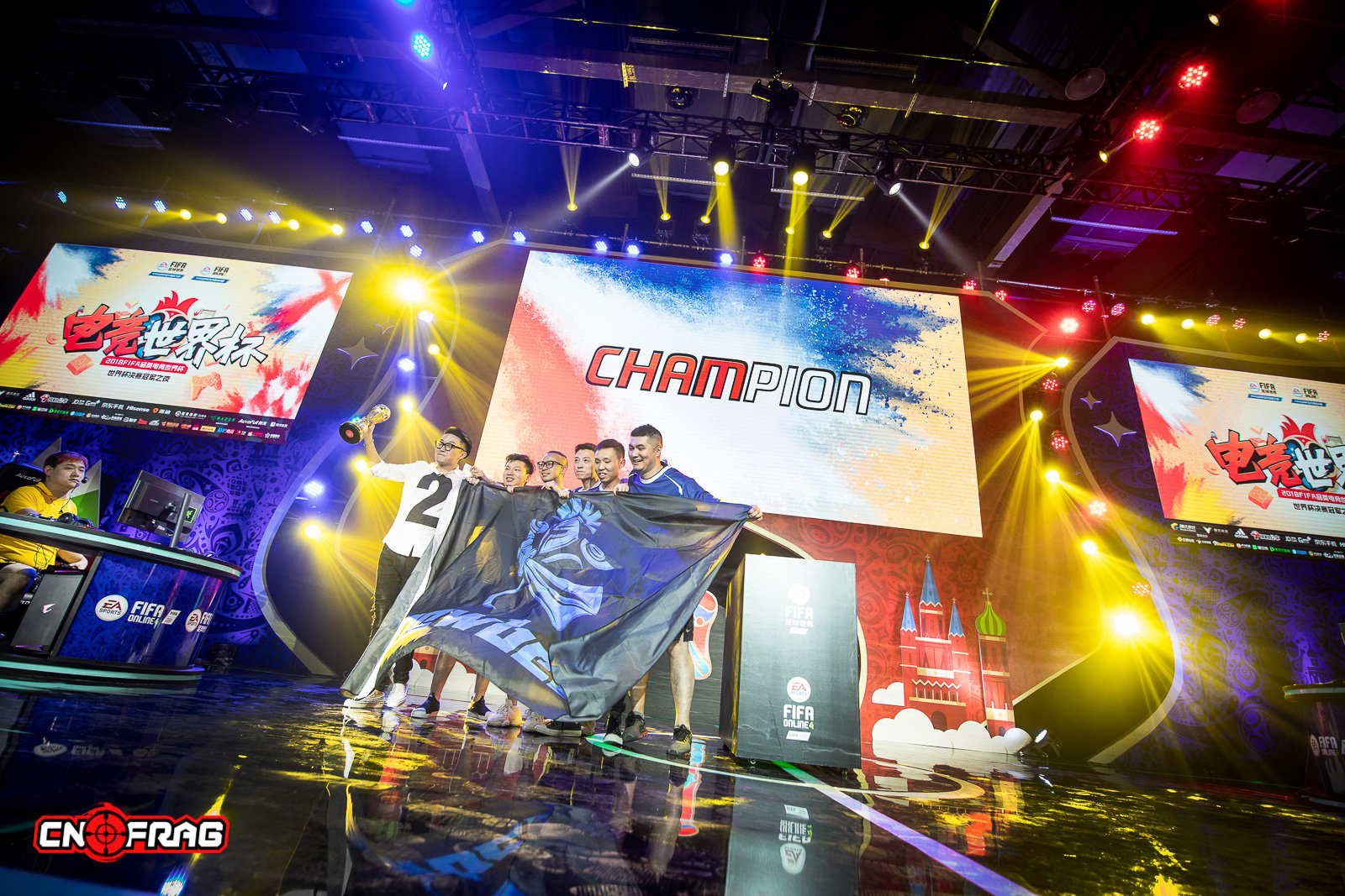 cnFrag2018年度电竞图片-TheYearinPhotos