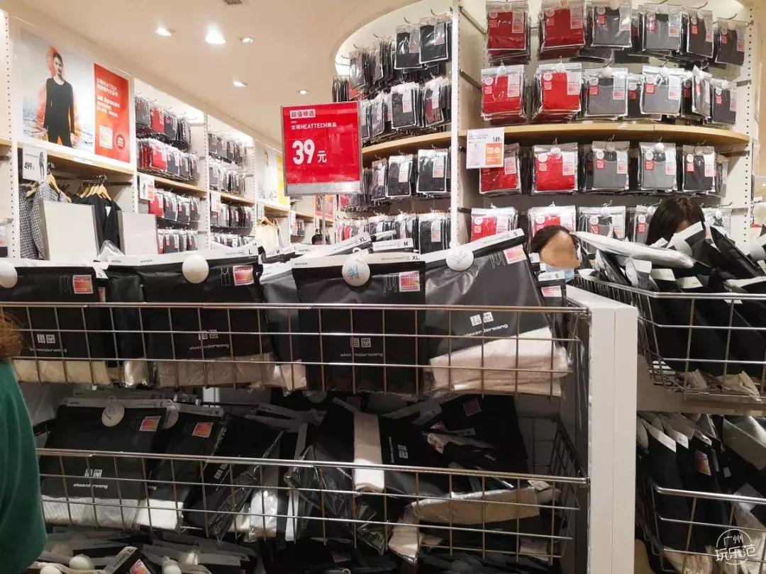 优衣库春季必入单品,优衣库衣服收藏价格