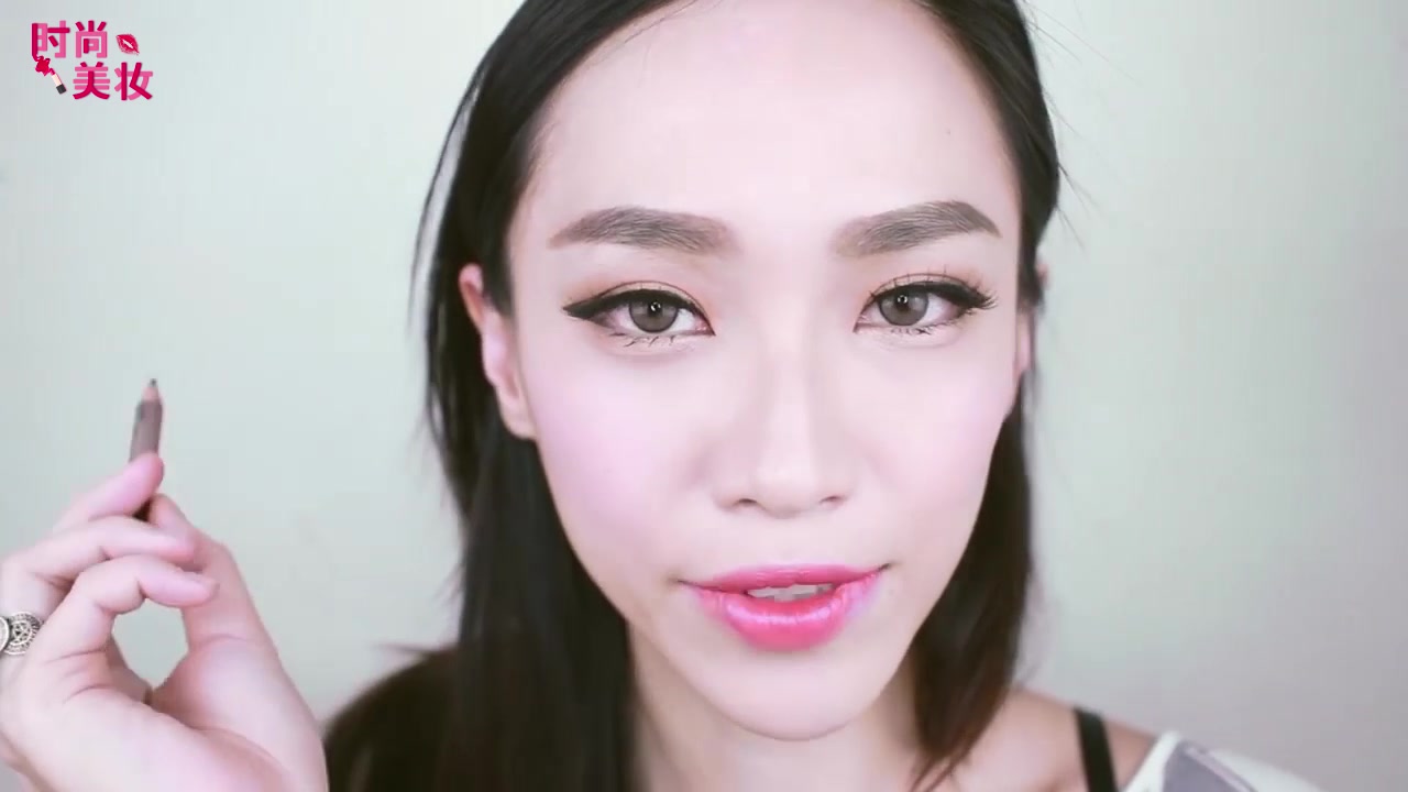 画好的眉毛怎么保持一天不脱妆,四叉眉笔不脱妆让眉毛根根分明