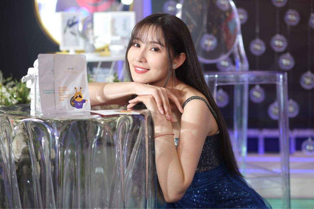 最让女生犯花痴的星座男,看一眼让男人沦陷的星座女