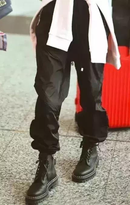 冬天短靴穿什么号,冬天哪种高跟短靴好看