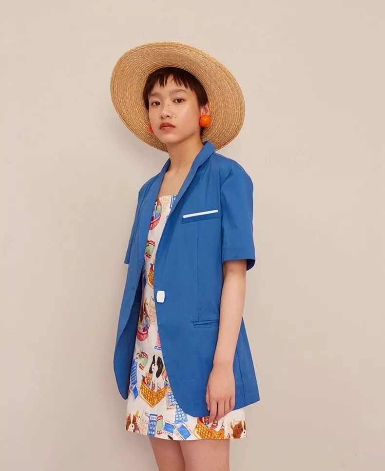 蓝色系单品look,蓝色好看的单品