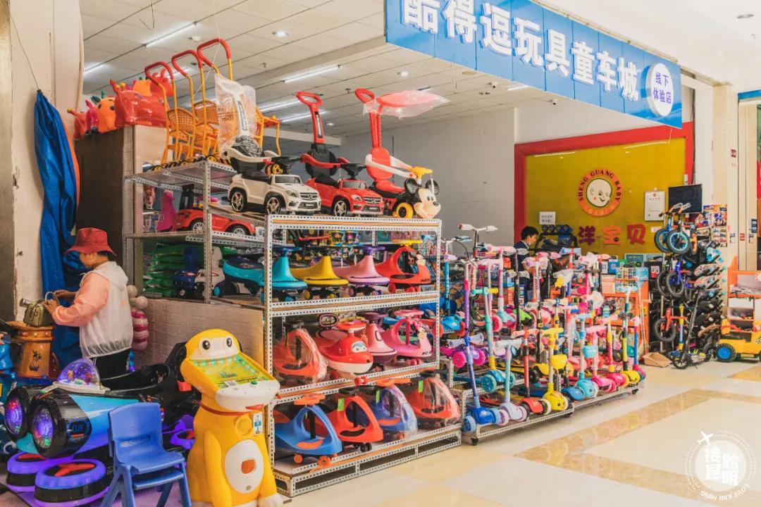 云纺，一个被美食“耽误”的批发市场