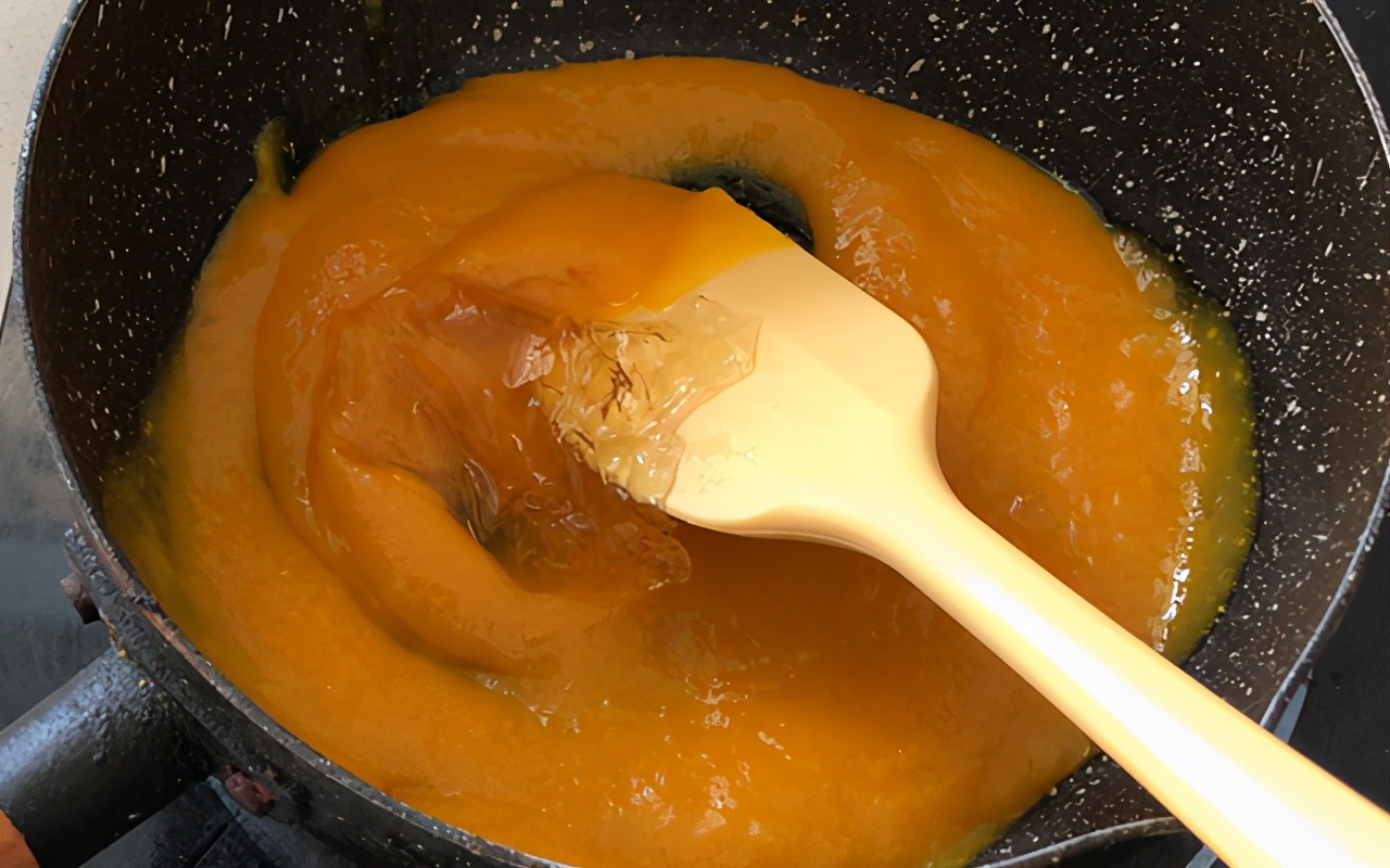 烤箱芒果慕斯蛋糕,芒果慕斯蛋糕8寸配方150克奥利奥