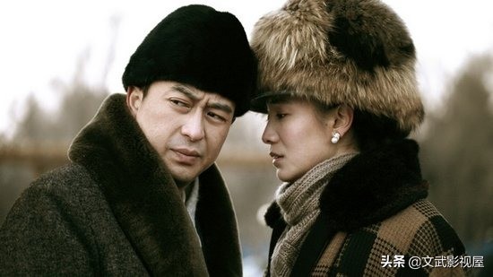 风筝军统六哥郑耀先穿八路军衣服,风筝军统六哥救下兄弟的场面