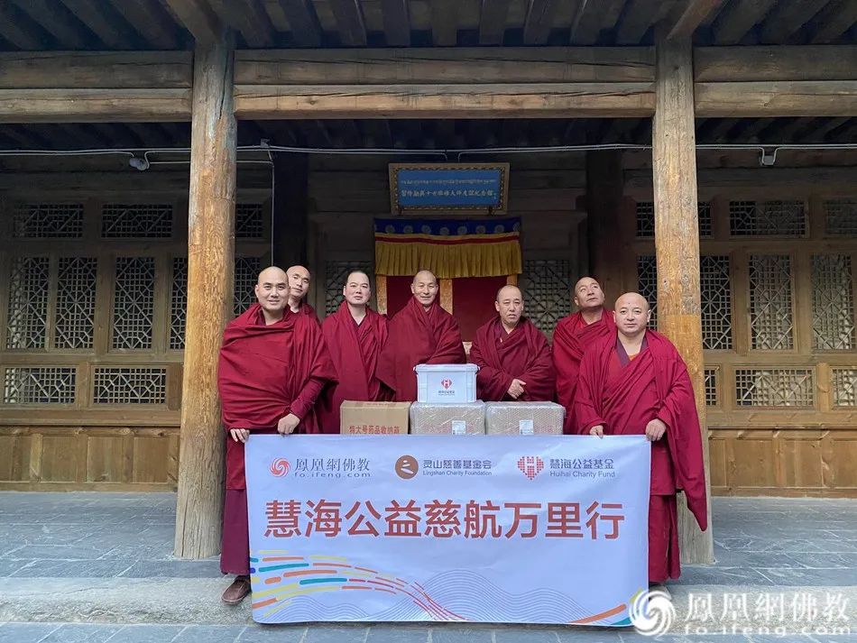 出家人并非超人,千寺万僧,都要直面“生病”这两个字