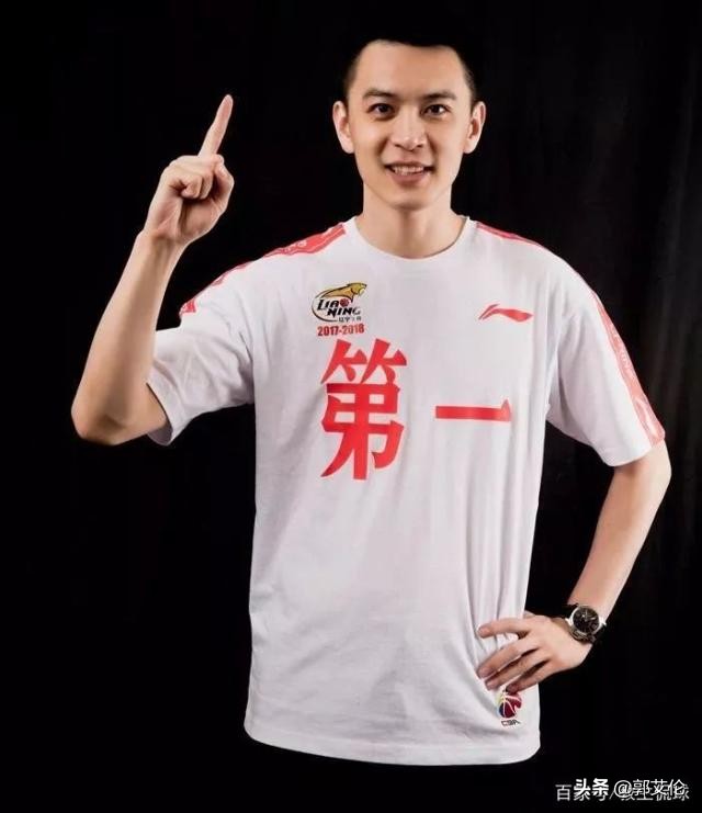 杨鸣回归辽宁男篮第一场,辽篮官宣杨鸣卸任主教练