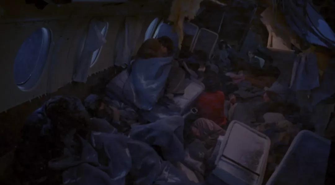 一场必死无疑的空难16位幸存者,一场轰动世界级空难