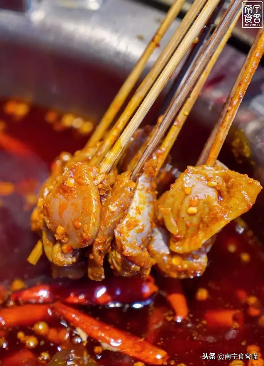 南宁三街两巷辣府火锅好做吗,超多明星去吃的火锅店